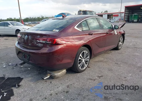 2018 Buick Regal Sportback Essence from USA, damaged, VIN W04GP6SX4J1100843